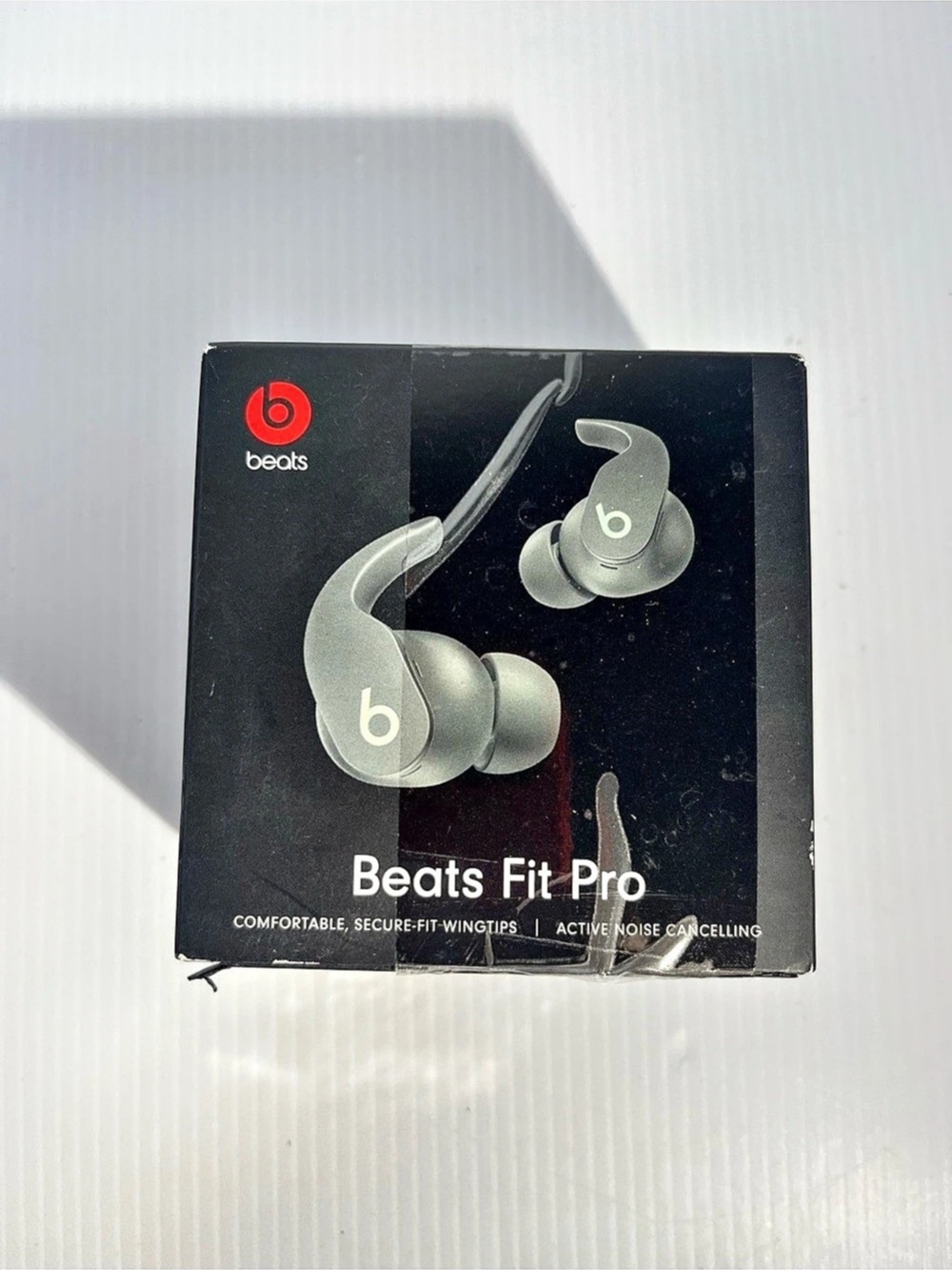 Beats Fit Pro Wireless Earbuds in Black & Green NWT